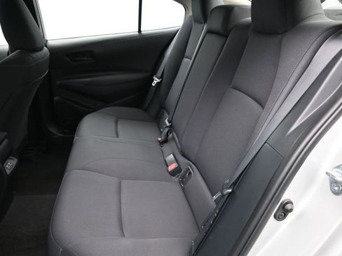 Used 2023 Toyota Corolla LE image 27