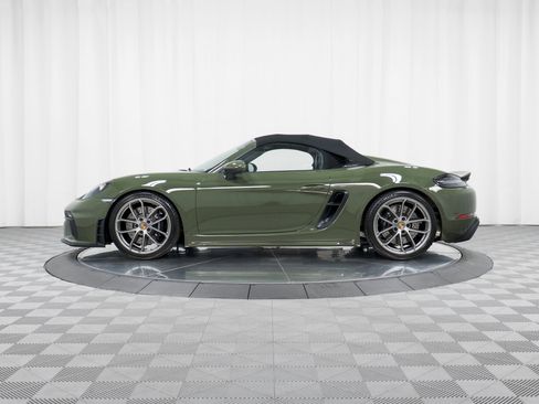 Certified 2023 Porsche 718 Boxster Spyder image 2