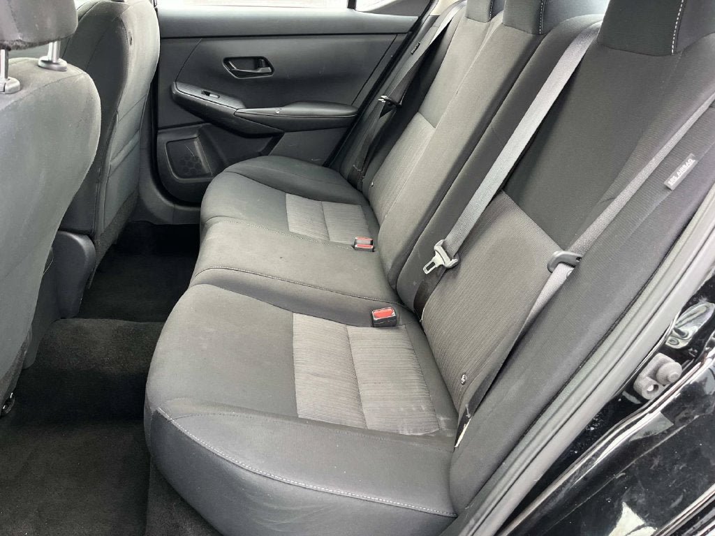 Used 2024 Nissan Sentra SV FWD image 19