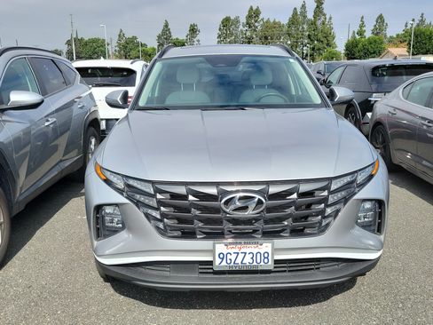 Used 2023 Hyundai Tucson SEL w/ Convenience Package AWD/4WD image 2