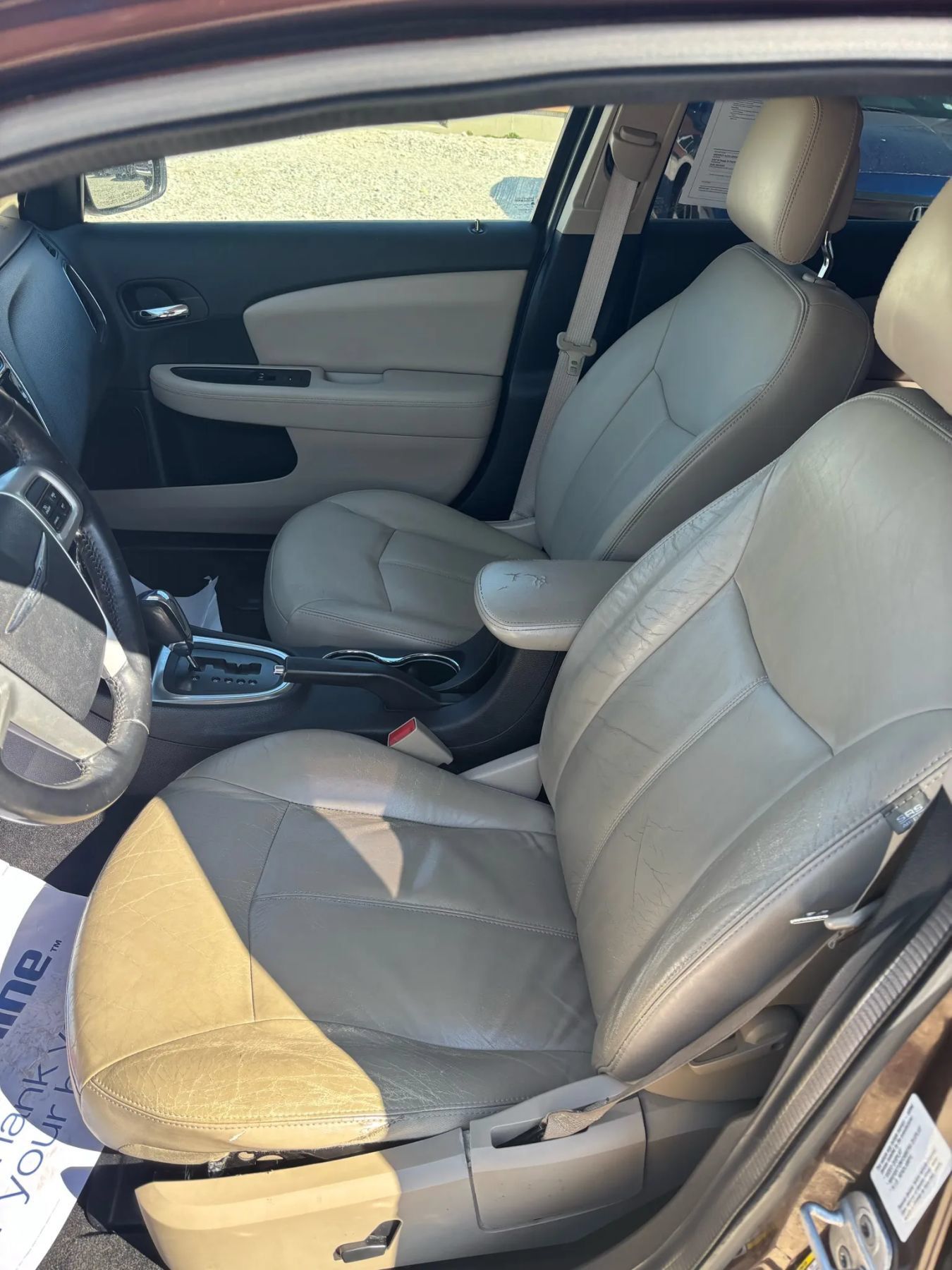 Used 2012 Chrysler 200 Limited FWD image 10