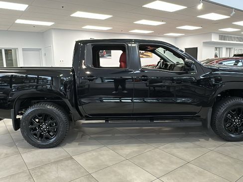 New 2026 Nissan Frontier SV image 18