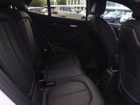 Used 2018 BMW X2 sDrive28i w/ Convenience Package FWD image 23