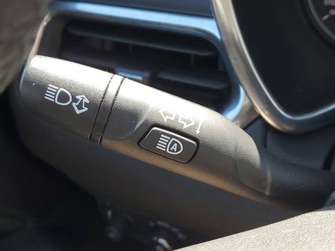 Used 2023 Chevrolet Equinox LT AWD/4WD image 11