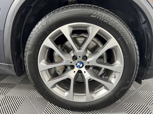 Used 2021 BMW X5 xDrive40i w/ Convenience Package AWD/4WD image 15
