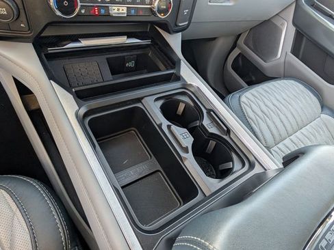 Used 2024 Ford F250 Limited image 30