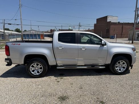 Used 2017 Chevrolet Colorado LT w/ LT Convenience Package AWD/4WD image 5