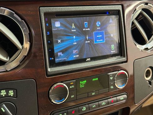 Used 2010 Ford F250 4x4 Crew Cab Super Duty image 26
