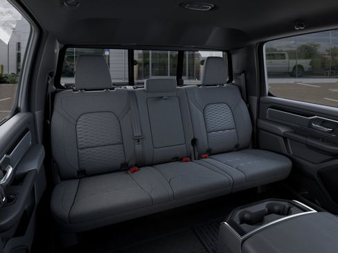 New 2026 RAM 1500 Big Horn AWD/4WD image 15