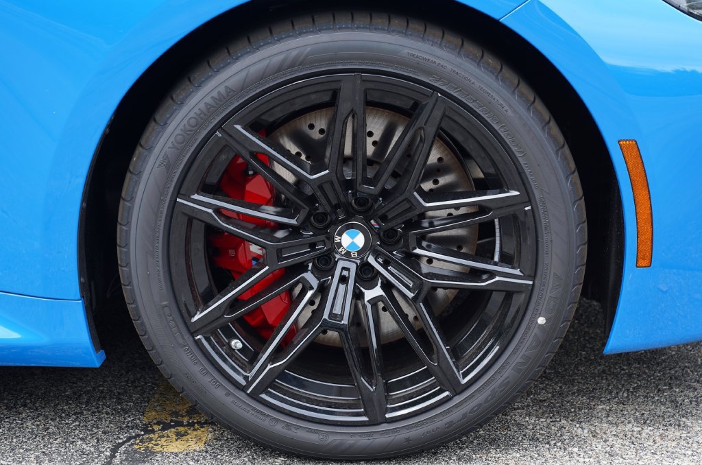Used 2026 BMW M2 w/ Lighting Package RWD image 6