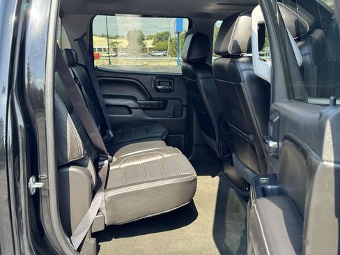 Used 2016 GMC Sierra 1500 Denali w/ Enhanced Driver Alert Package AWD/4WD image 15