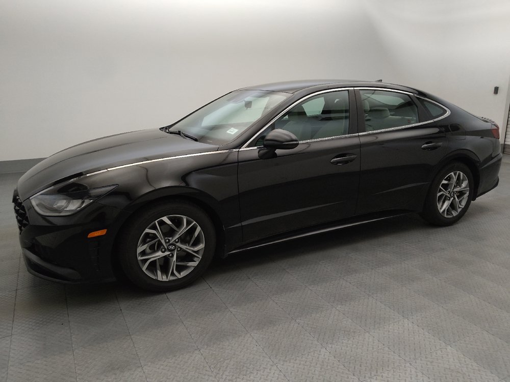 Used 2022 Hyundai Sonata SEL FWD image 2