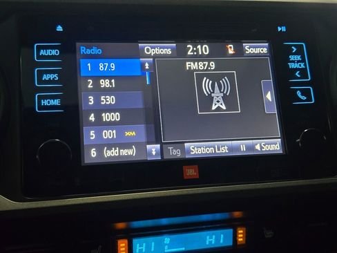 Used 2019 Toyota Tacoma TRD Off-Road image 27