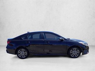 Used 2023 Kia Forte GT-Line FWD video 4