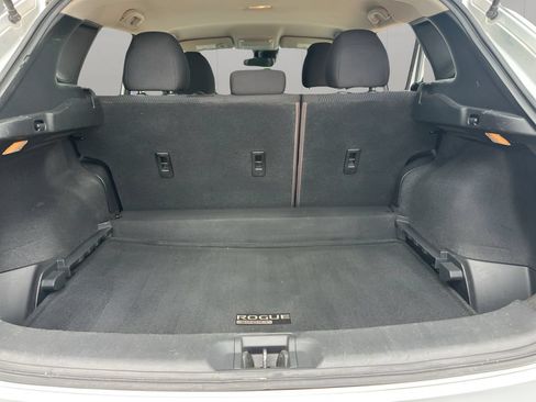Used 2020 Nissan Rogue Sport S FWD image 12
