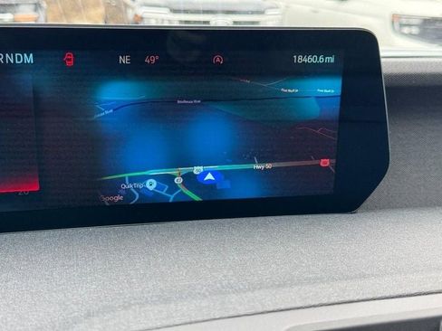 Used 2025 Ford Expedition Active image 21