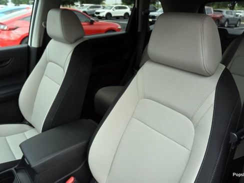 Used 2026 Honda CR-V LX image 9