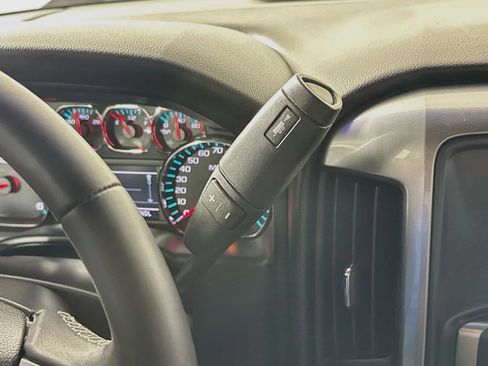 Used 2017 Chevrolet Silverado 1500 LT w/ All Star Edition RWD image 19