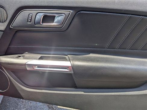 Used 2023 Ford Mustang Premium image 23