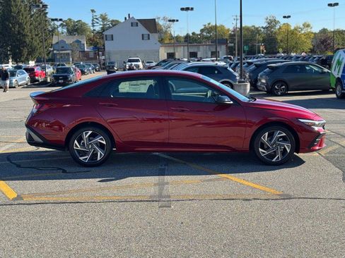 New 2025 Hyundai Elantra Sport image 6
