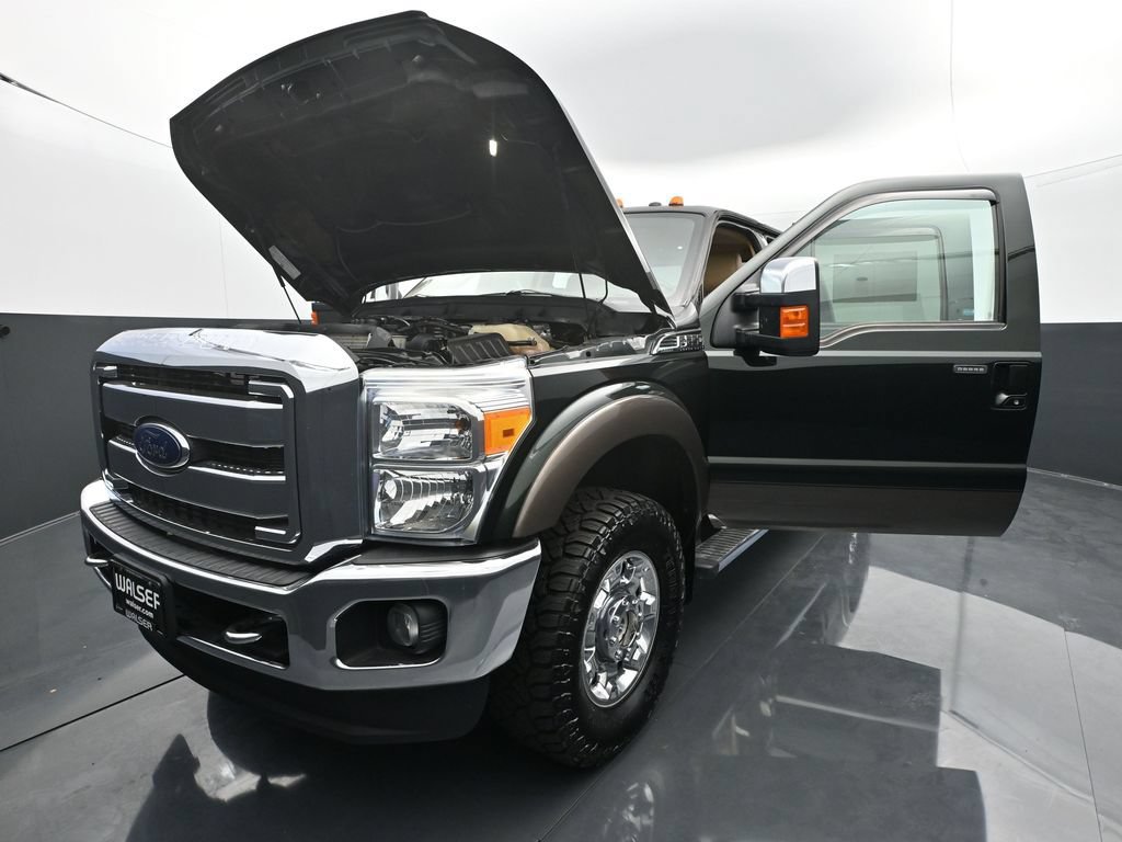 Used 2016 Ford F250 Lariat w/ Lariat Ultimate Package AWD/4WD image 26
