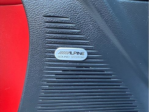 Used 2016 Dodge Challenger SXT Plus image 15