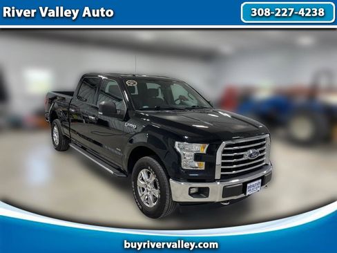 Used 2017 Ford F150 XLT w/ Equipment Group 302A Luxury image 1