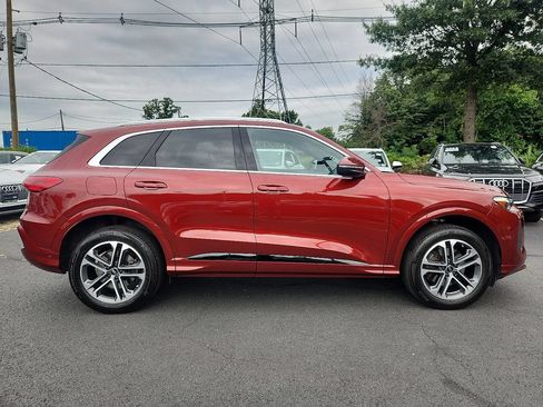Certified 2025 Audi Q5 Premium Plus w/ Premium Plus AWD/4WD image 13