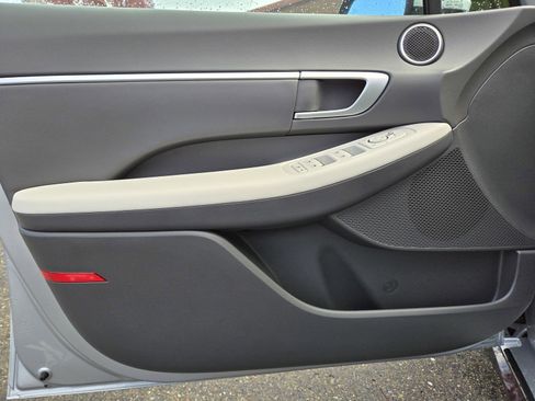 Used 2024 Hyundai Sonata SEL image 16