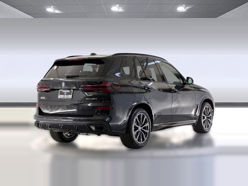 New 2026 BMW X5 xDrive50e w/ M Sport Package image 9