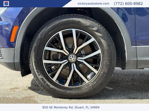 Used 2021 Volkswagen Tiguan SEL FWD image 9