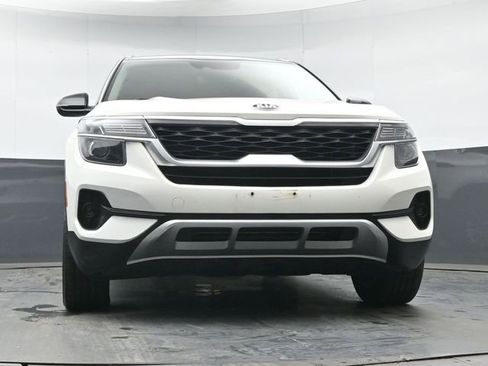 Used 2021 Kia Seltos S AWD/4WD image 28
