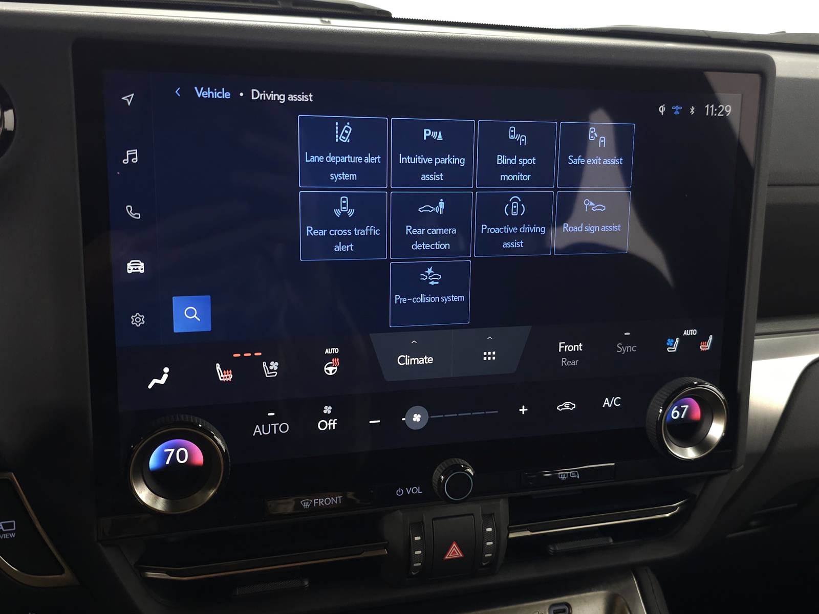 Used 2024 Lexus GX 550 w/ Cold Area Package AWD/4WD image 28