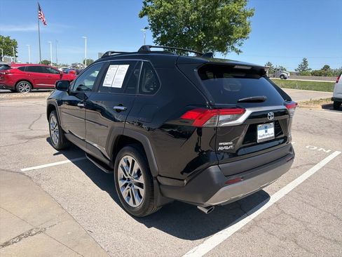 Used 2025 Toyota RAV4 Limited w/ Weather Package AWD/4WD image 5