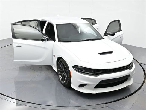 Used 2023 Dodge Charger Scat Pack w/ Technology Group image 41