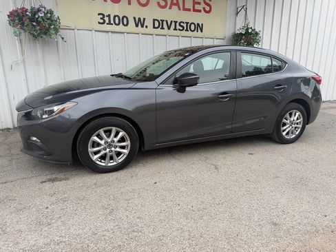 Used 2016 MAZDA MAZDA3 i Sport w/ Preferred Equipment Package FWD image 8