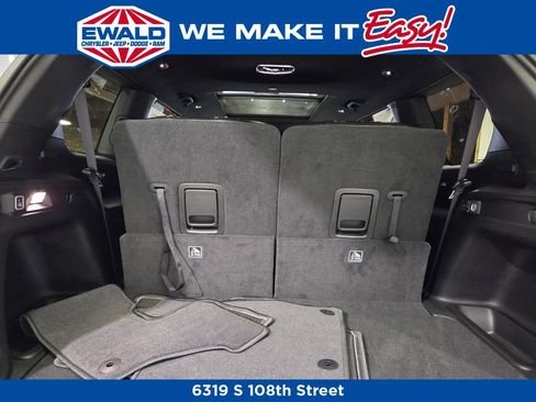 New 2025 Jeep Grand Cherokee L Limited w/ Luxury Tech Group II image 22