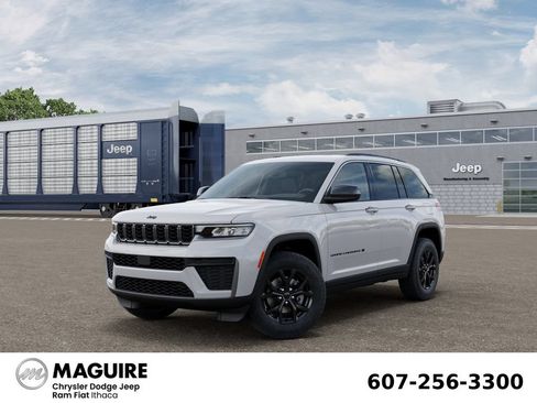 New 2026 Jeep Grand Cherokee Altitude AWD/4WD image 1