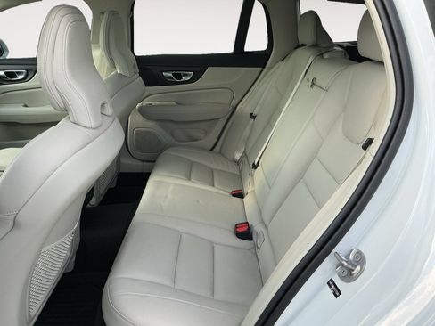 New 2026 Volvo V60 B5 Cross Country Plus w/ Protection Package Premier AWD/4WD image 13