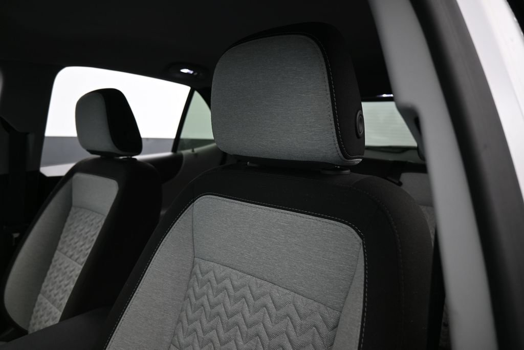 Used 2024 Chevrolet Equinox LS w/ LS Convenience Package FWD image 18