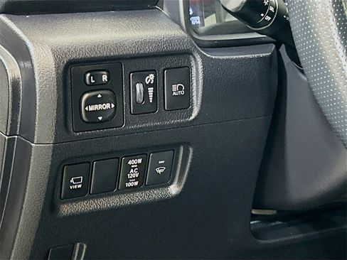 Used 2024 Toyota 4Runner SR5 Premium image 8