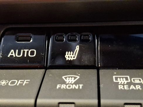 Certified 2026 Toyota Camry XLE image 25