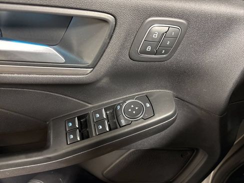 Used 2022 Ford Escape Titanium AWD/4WD image 12