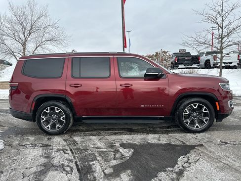 Used 2022 Jeep Grand Wagoneer Series III w/ Flexible Seating Group image 15