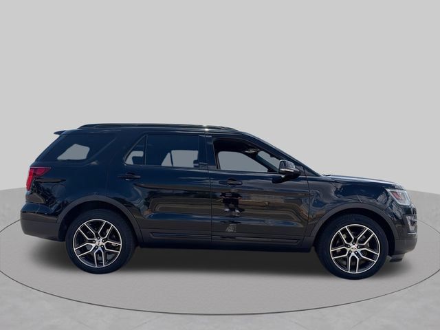 Used 2016 Ford Explorer Sport w/ Equipment Group 401A AWD/4WD image 11