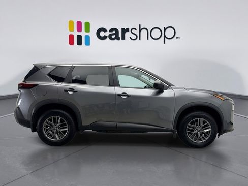 Used 2023 Nissan Rogue S AWD/4WD image 6