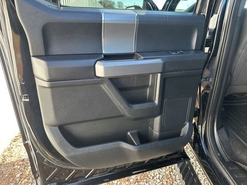 Used 2017 Ford F150 XLT w/ Equipment Group 302A Luxury image 16