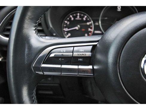 Used 2023 MAZDA MAZDA3 s FWD image 15
