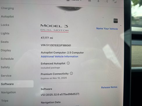 Used 2018 Tesla Model 3 Long Range image 13