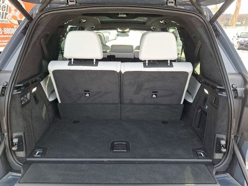 Used 2023 BMW X7 xDrive40i w/ Premium Package image 30